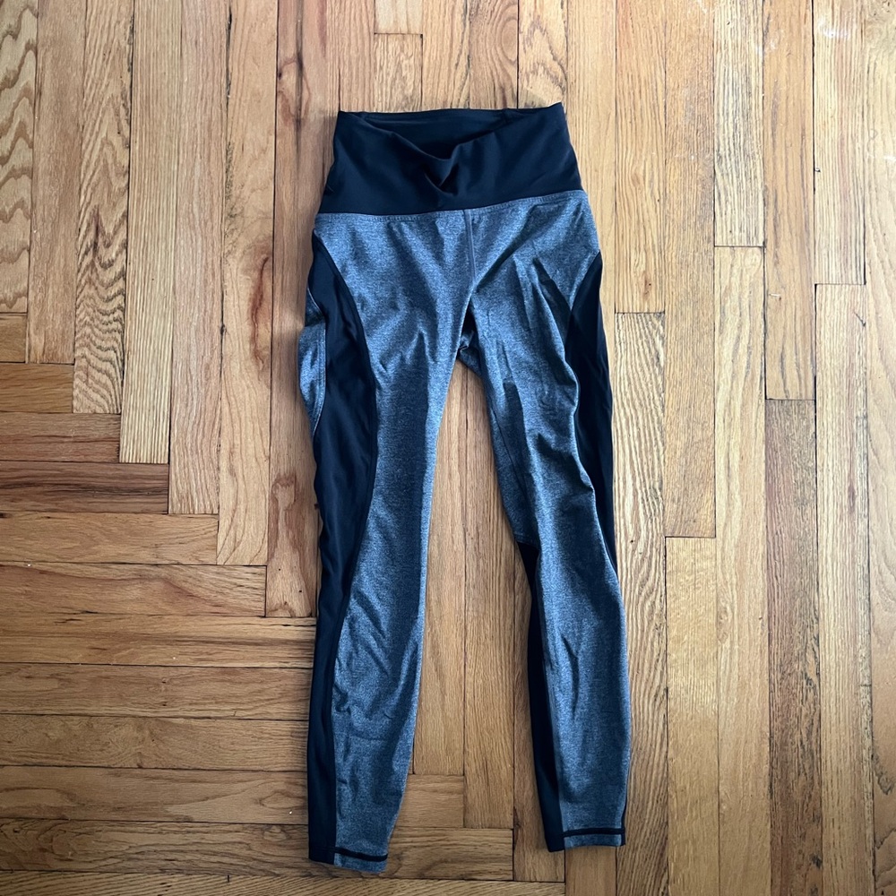 Lululemon Grey and Black leggings